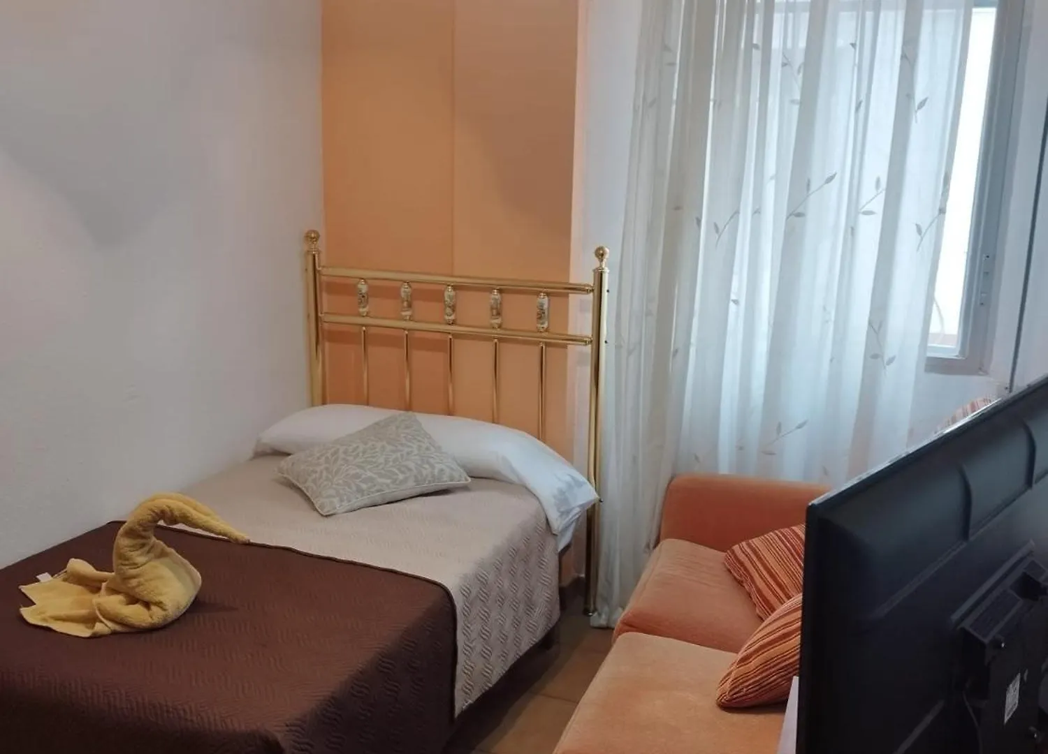 Habitacion De Paso Vitalkey Hotel Huelva